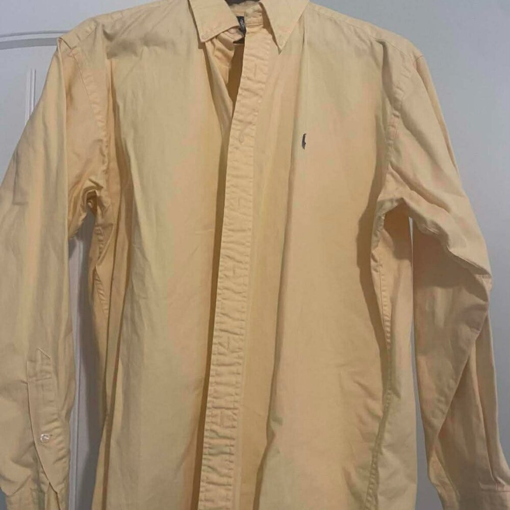 Ralph Lauren Polo Men Button Down Size Medium-Yellow